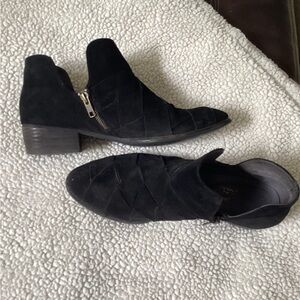 Lucky Brand Black Suede Ankle Booties
